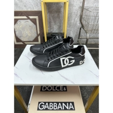 Dolce Gabbana Low Shoes